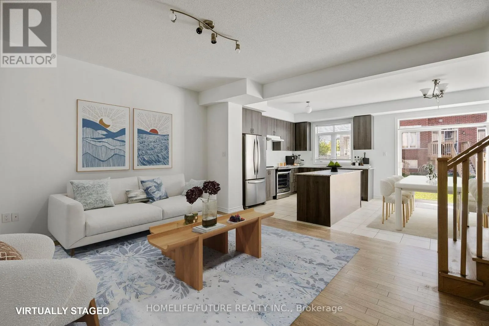 10 BRENT CRESCENT