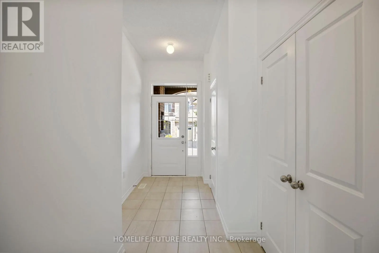 10 BRENT CRESCENT