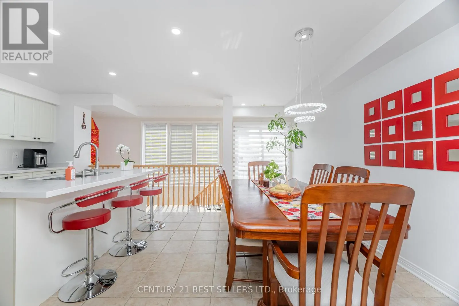 82 PILKINGTON DRIVE