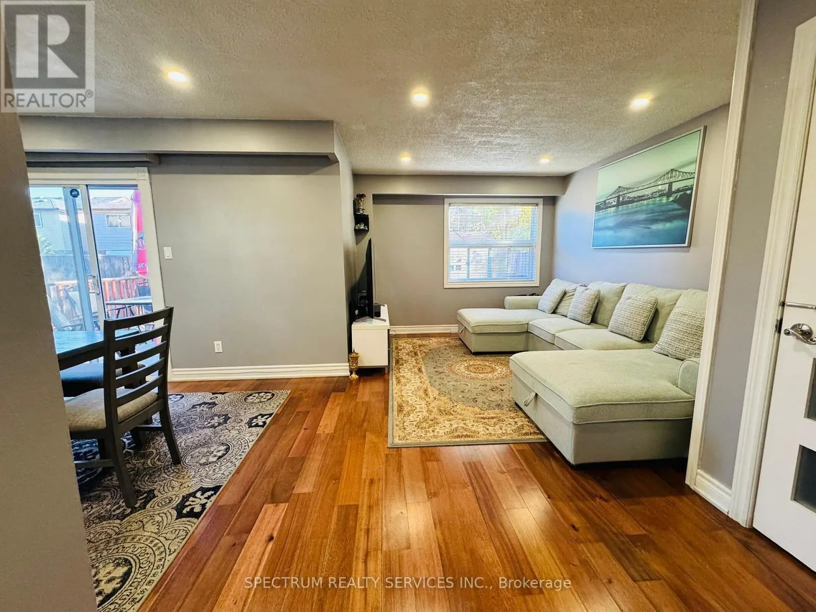 43 MAMMOTH HALL TRAIL