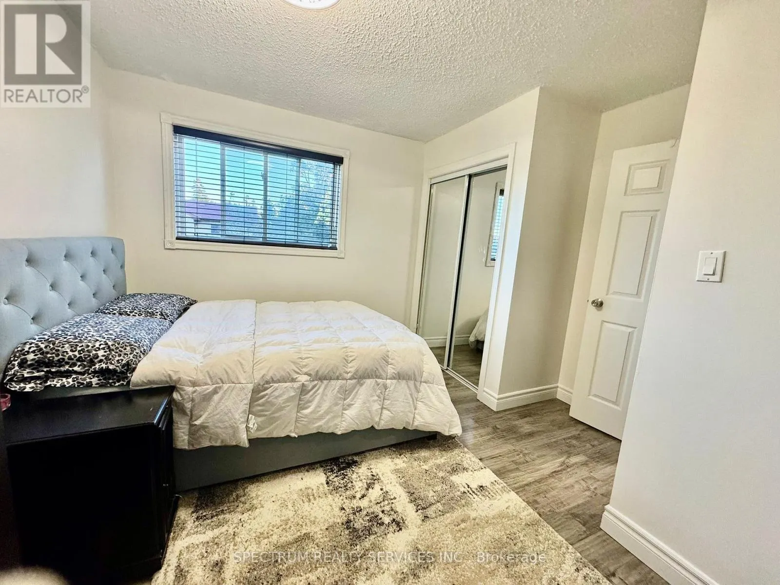 43 MAMMOTH HALL TRAIL