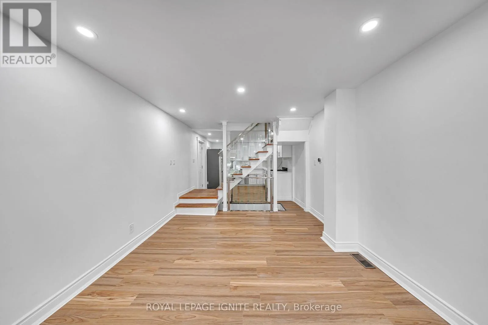 148 BARRINGTON AVENUE