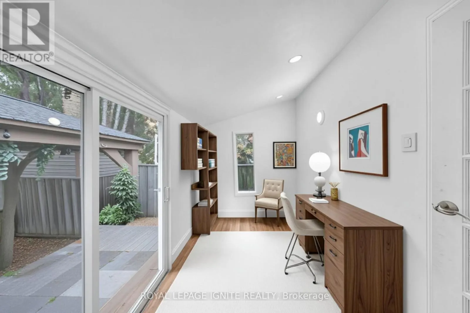148 BARRINGTON AVENUE