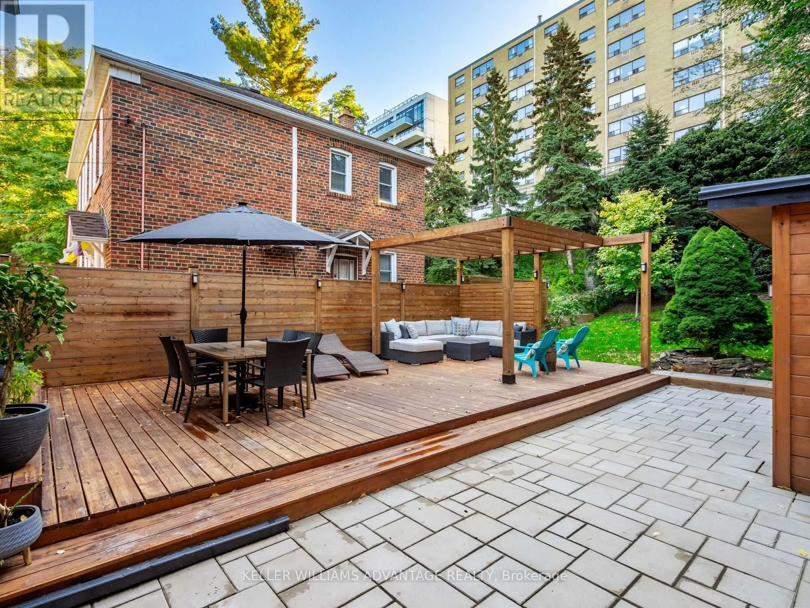 93 GLEN DAVIS CRESCENT