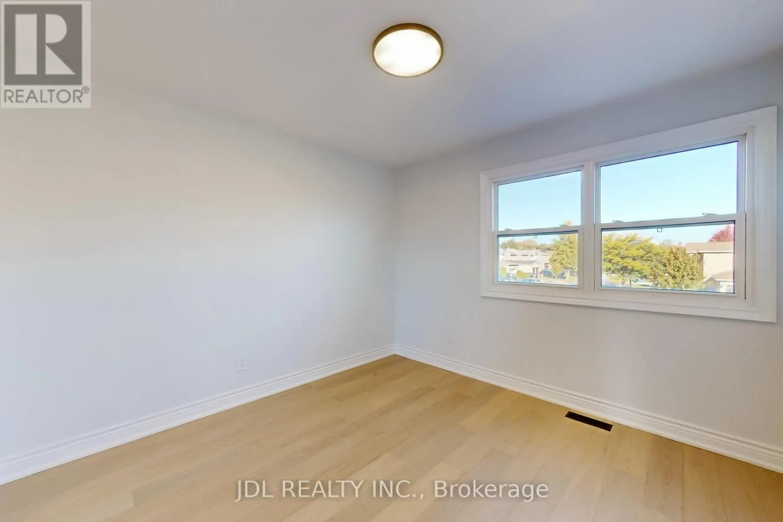 1093 GLENANNA ROAD