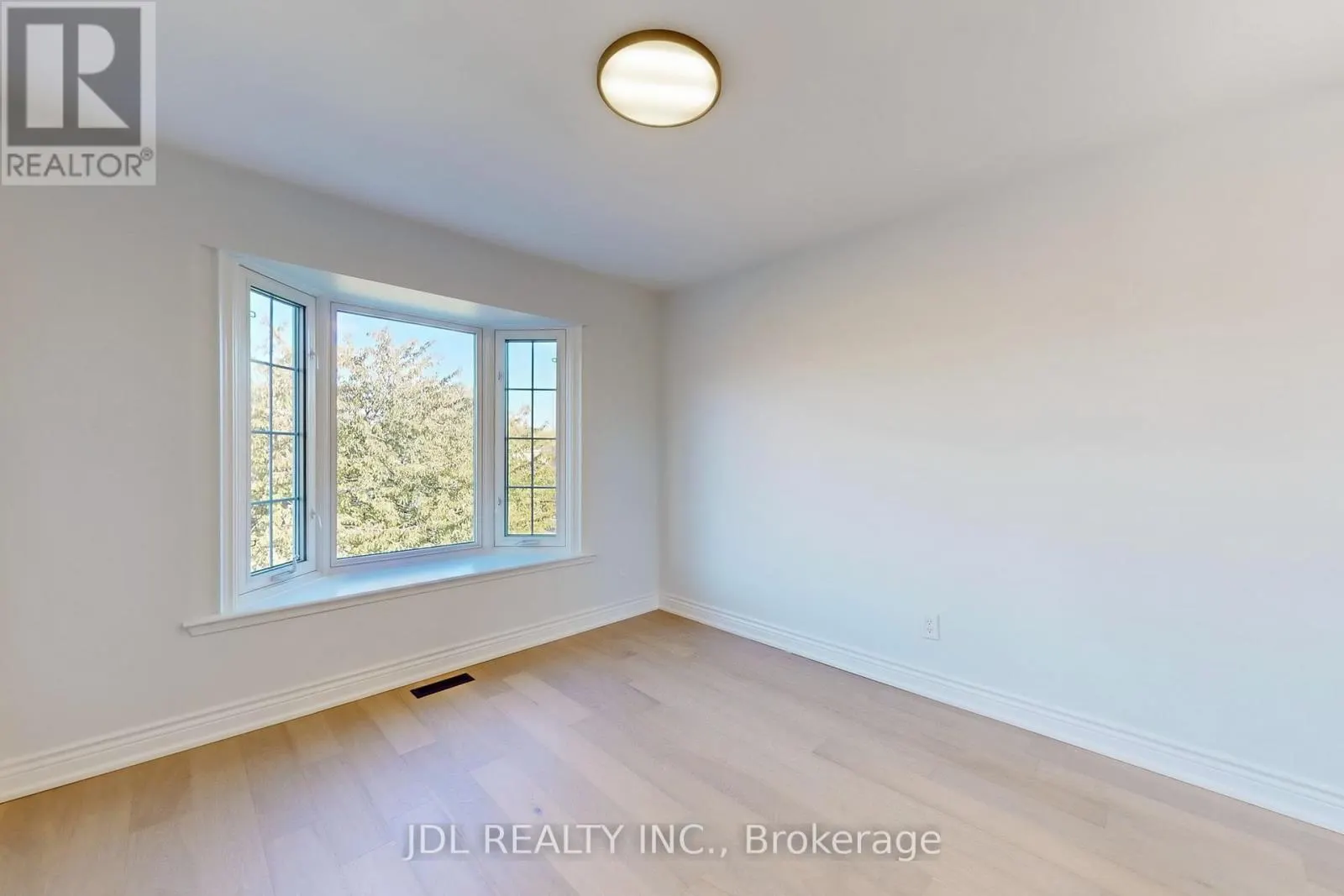 1093 GLENANNA ROAD