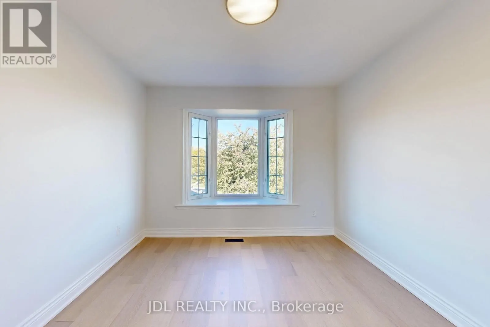 1093 GLENANNA ROAD