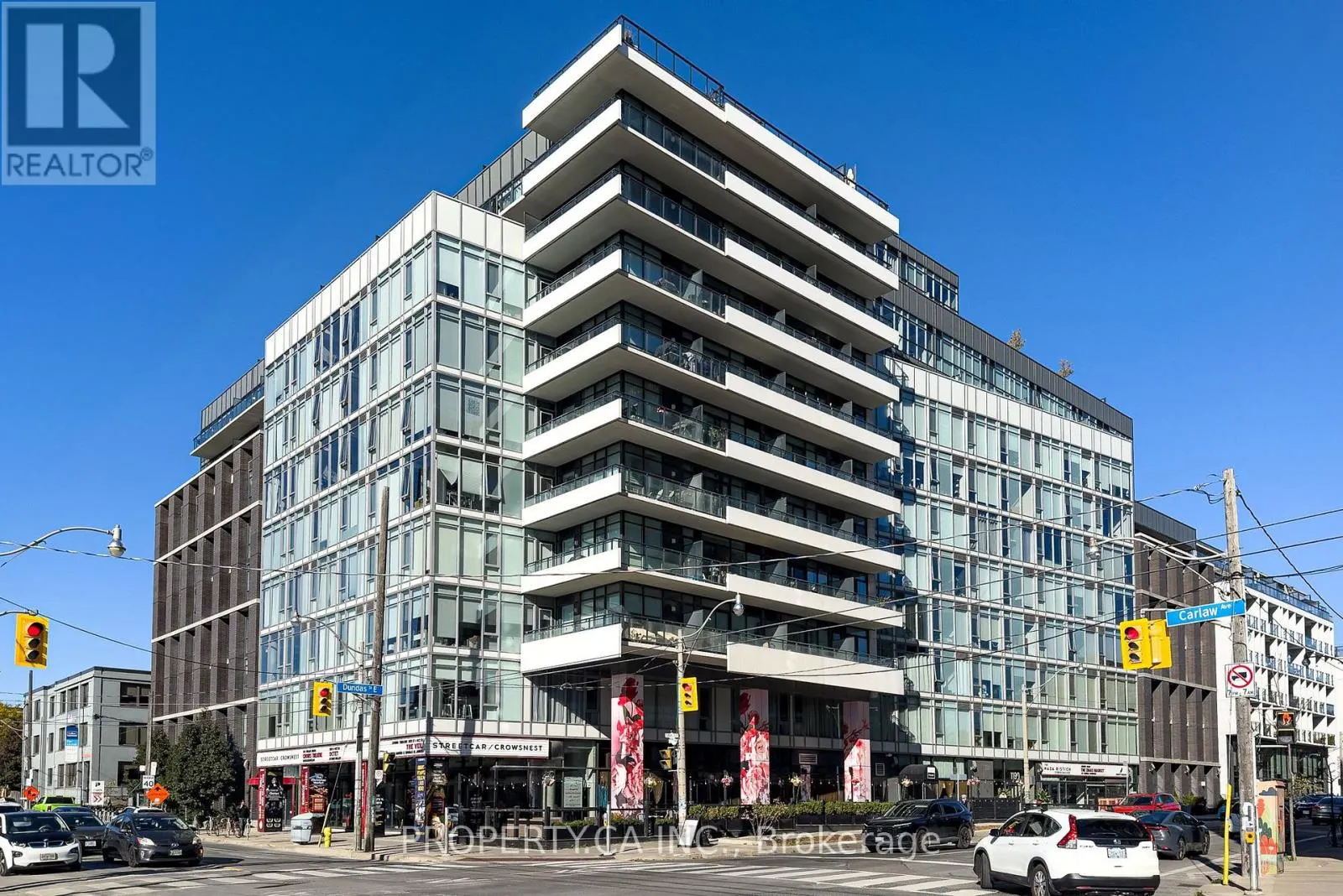 305 - 1190 DUNDAS STREET E