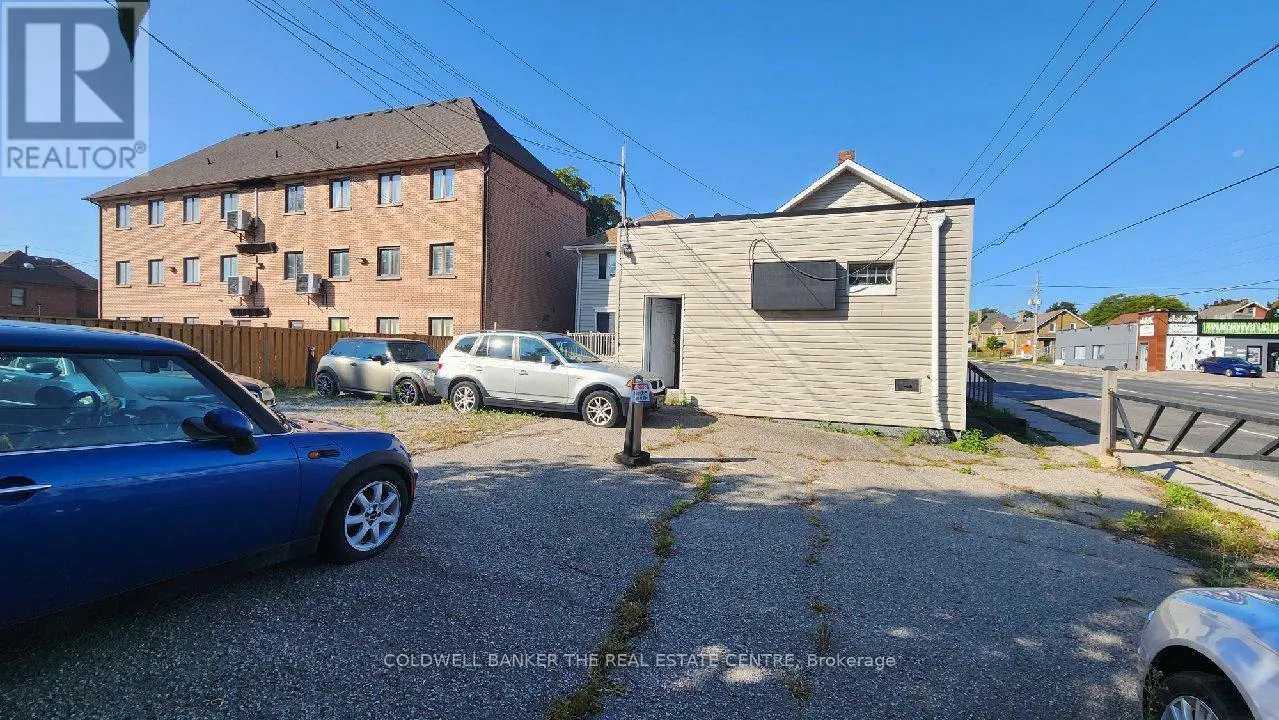 27 & 29 GLADSTONE AVENUE