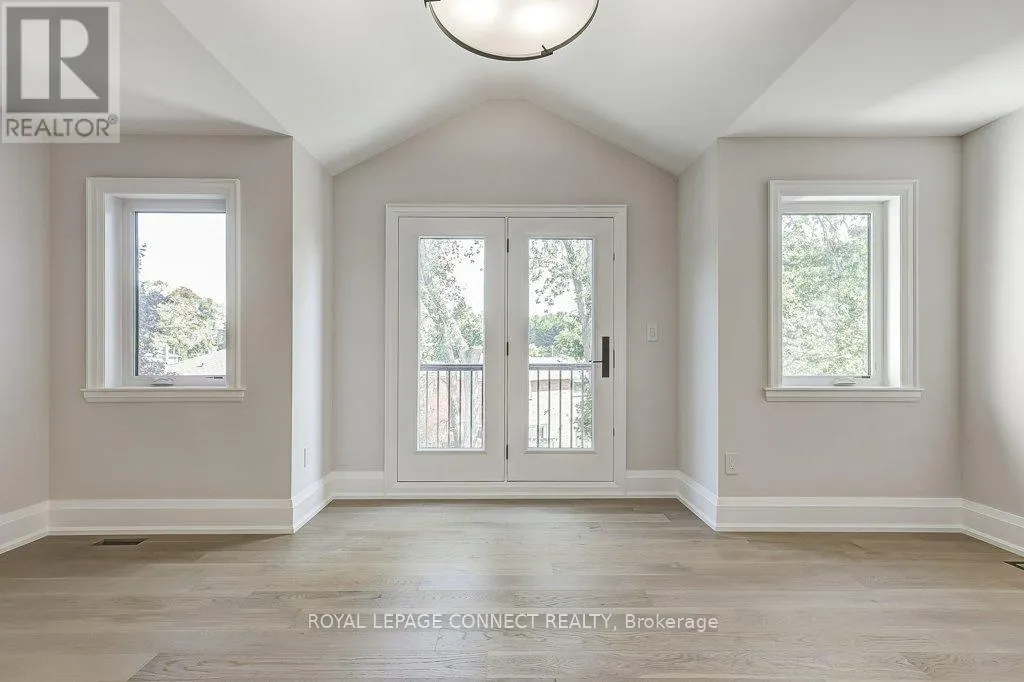 393 ROSEBANK ROAD