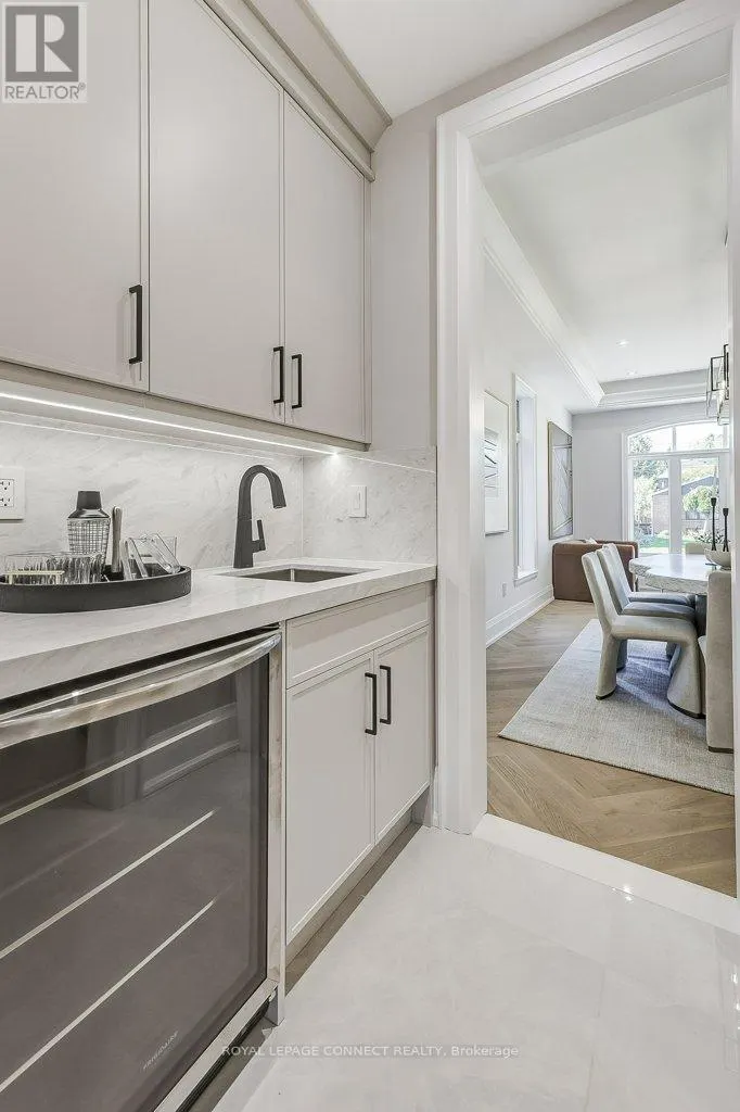 393 ROSEBANK ROAD