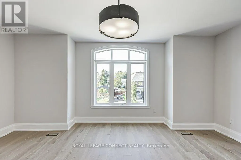 393 ROSEBANK ROAD