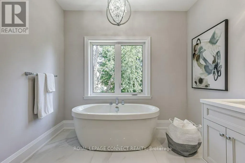 393 ROSEBANK ROAD