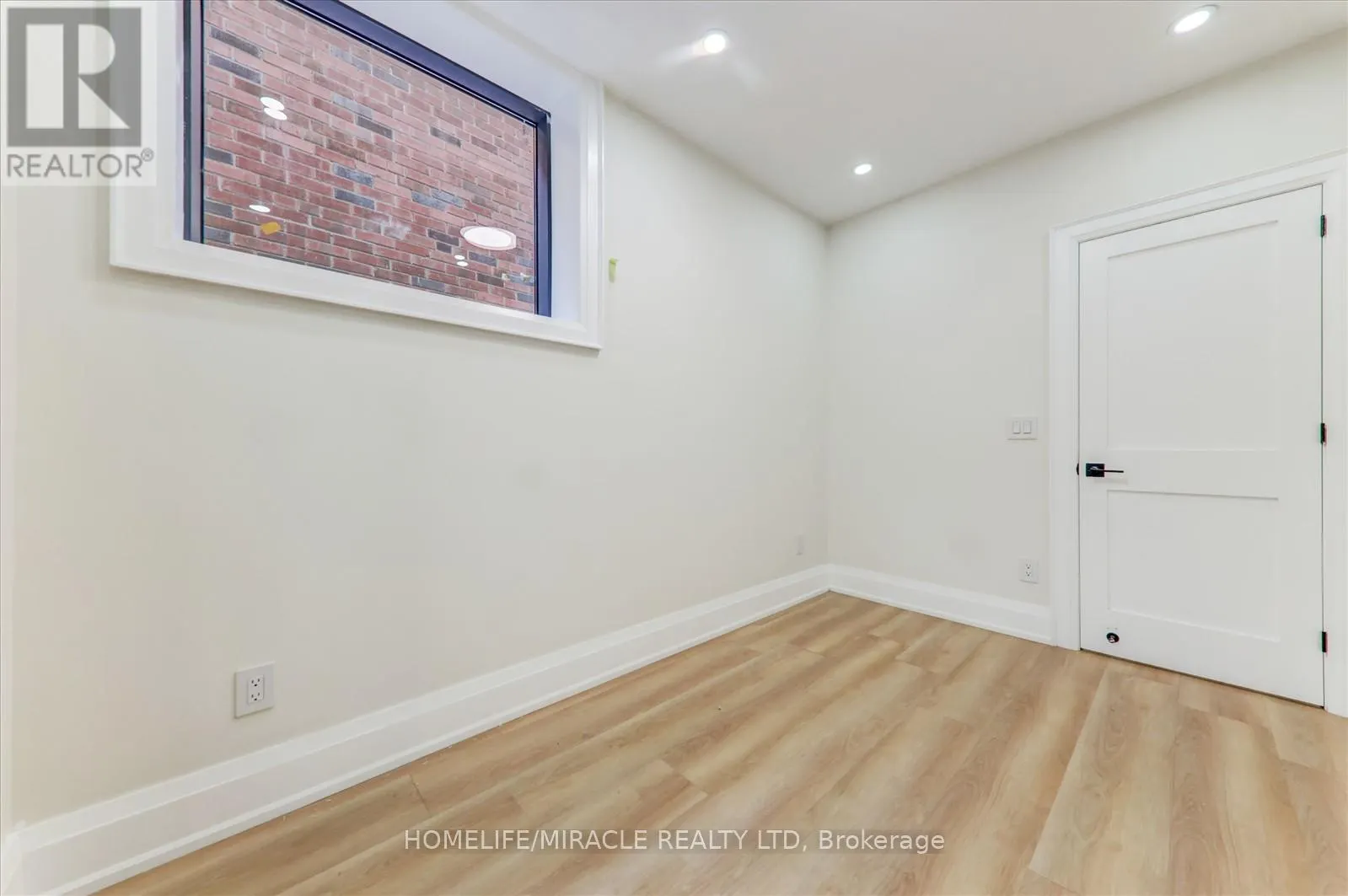 245 FERRIS ROAD