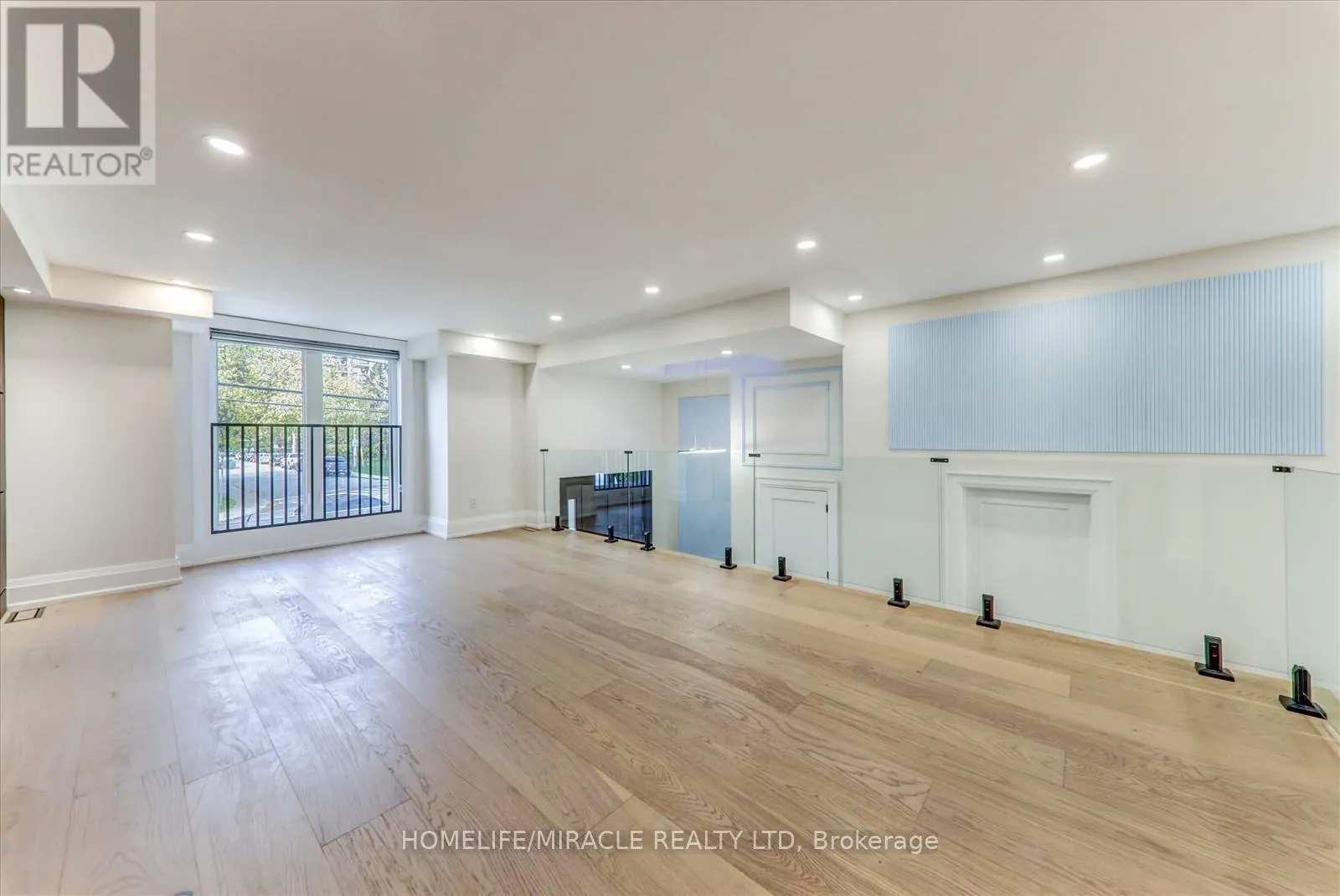 245 FERRIS ROAD