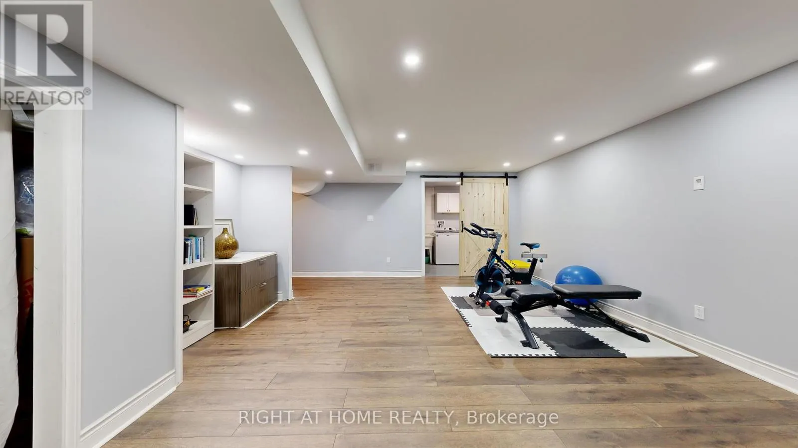 2 MAWBY STREET