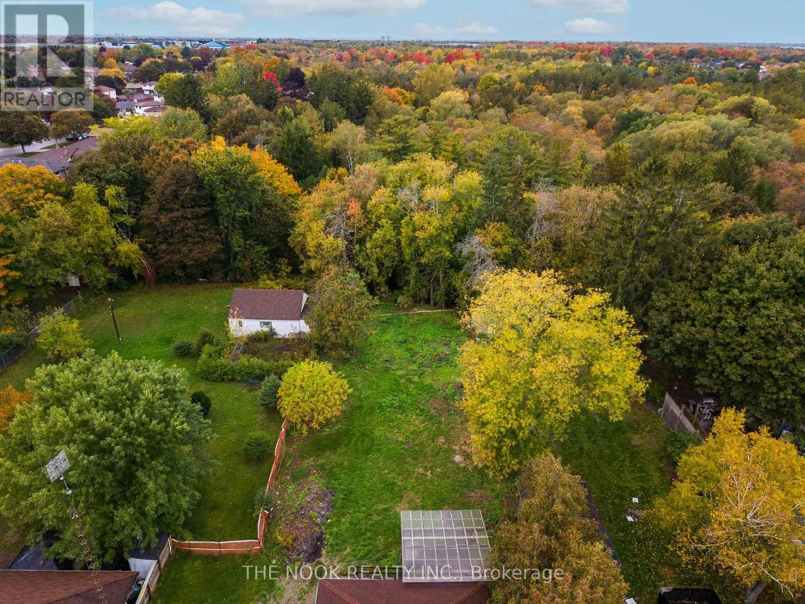 1496 SIMCOE STREET N