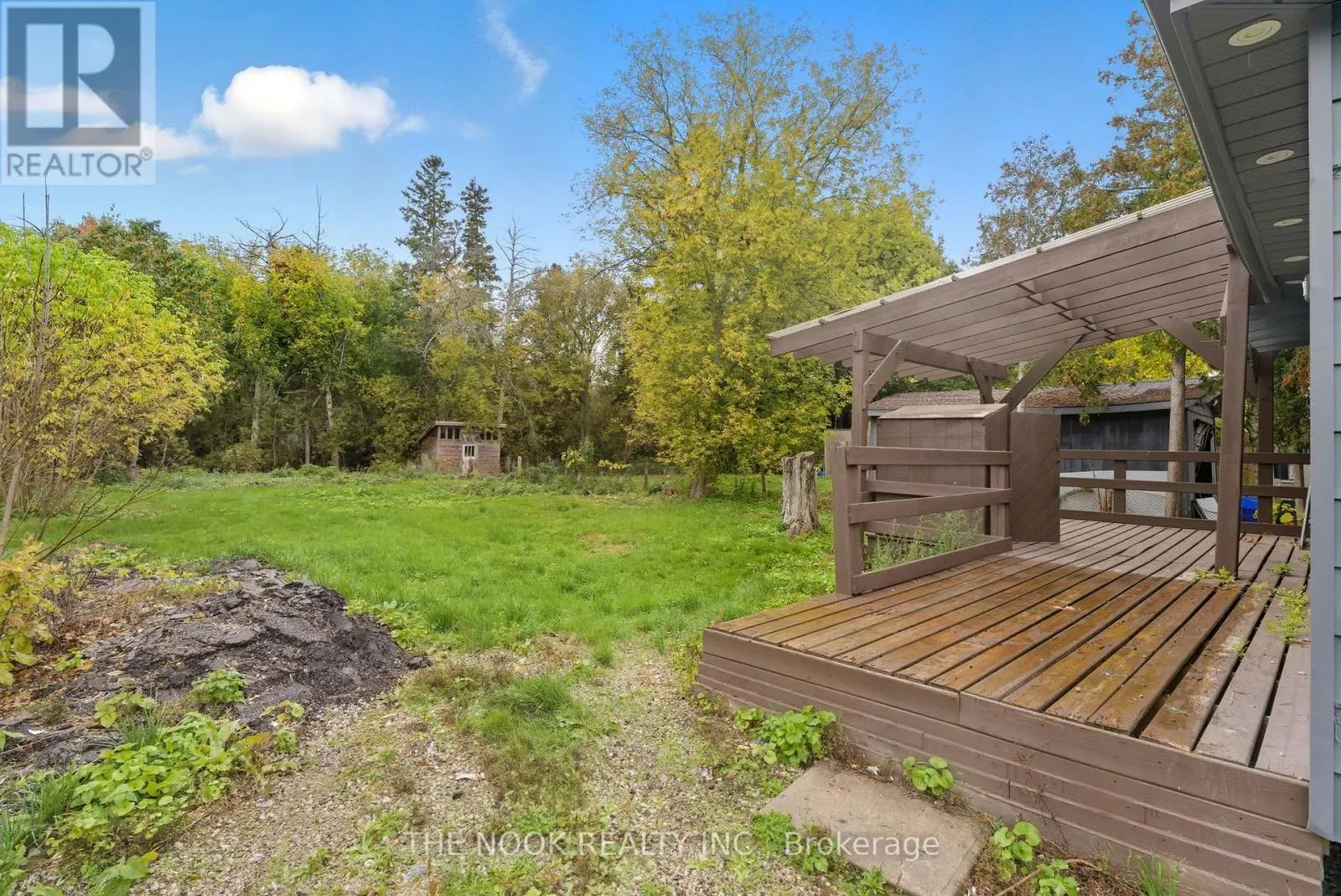 1496 SIMCOE STREET N