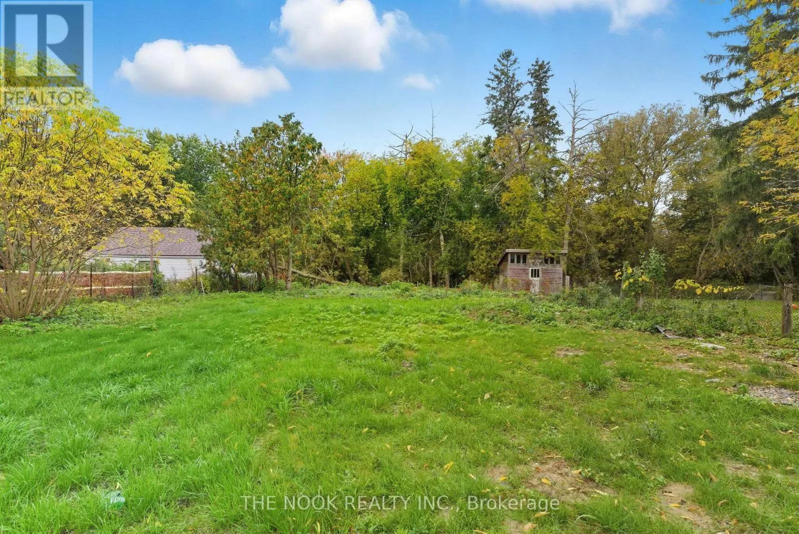 1496 SIMCOE STREET N