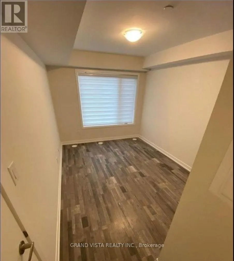 109 - 1460 WHITES ROAD N