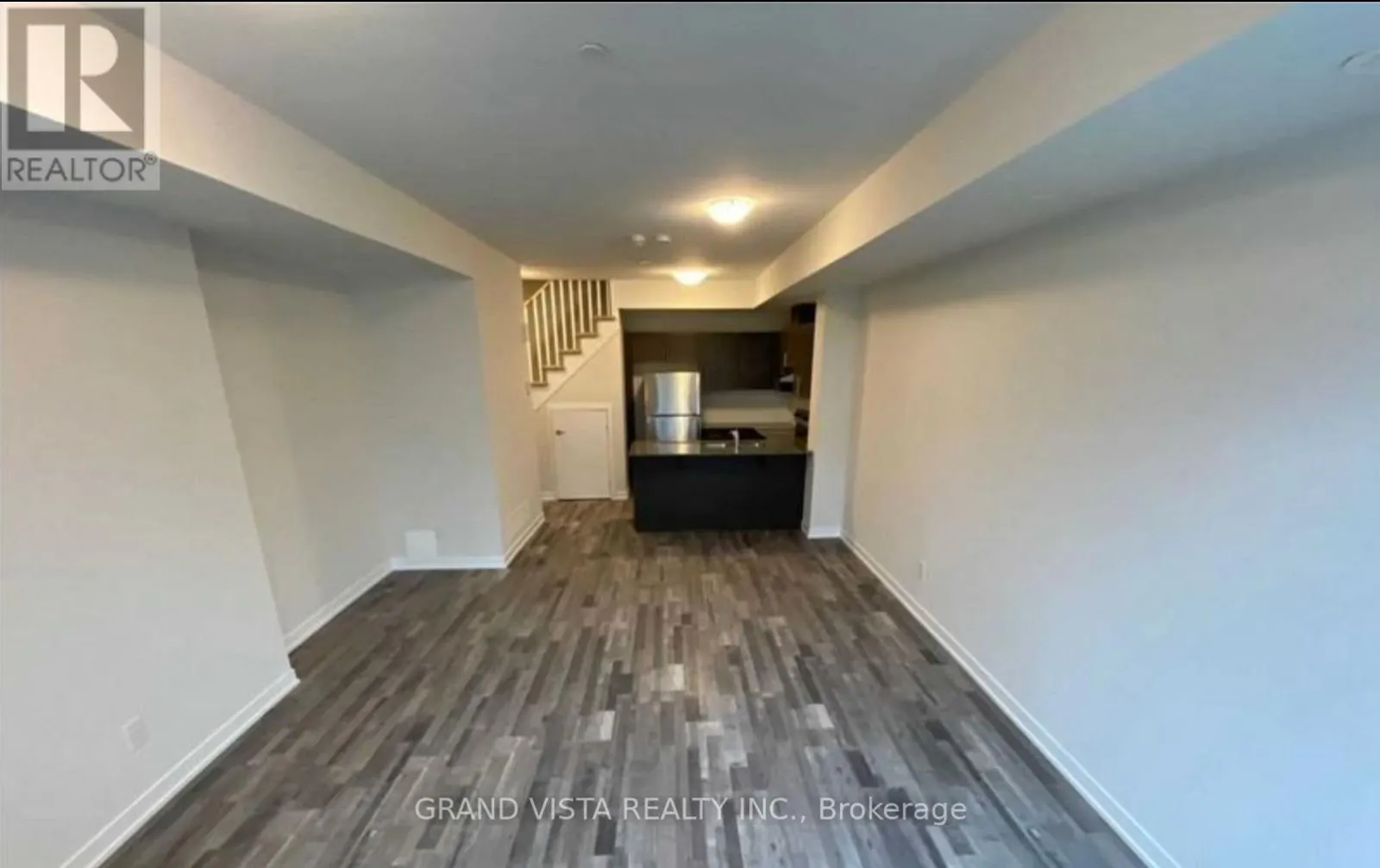 109 - 1460 WHITES ROAD N