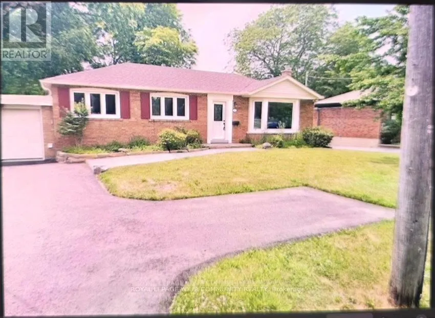 LOWER LEVEL - 312 COCHRANE STREET