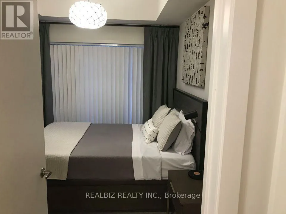 TH-11 - 70 ORCHID PLACE DRIVE