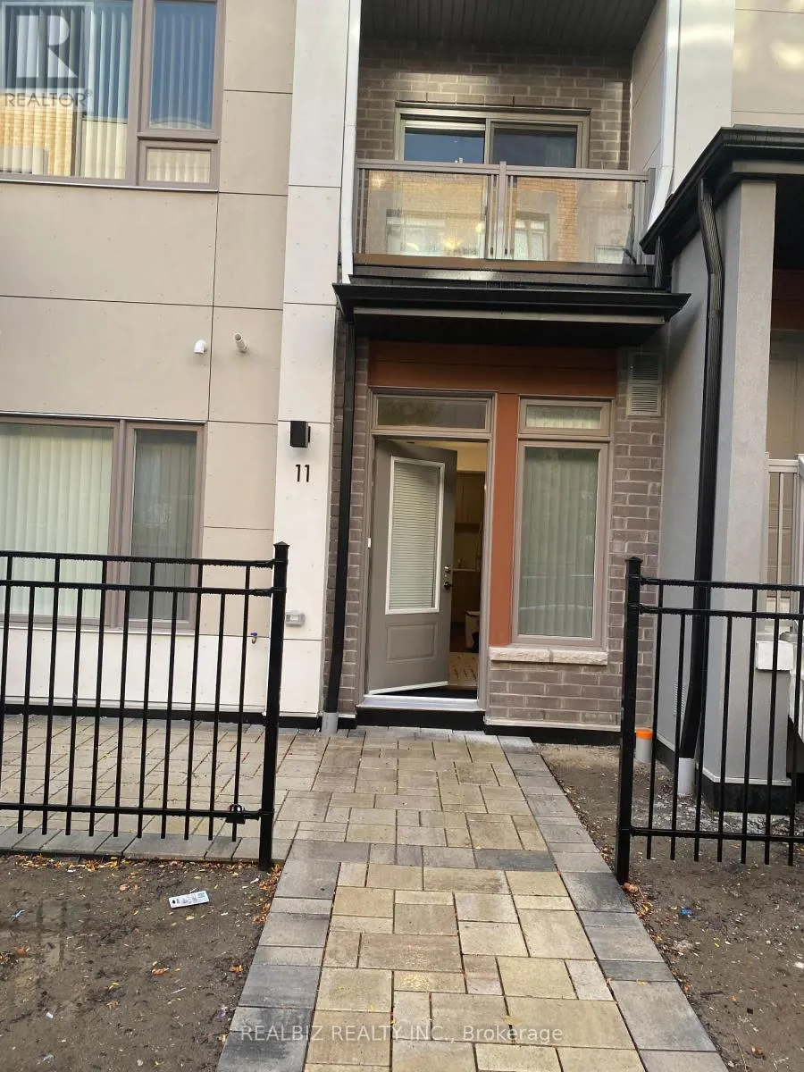 TH-11 - 70 ORCHID PLACE DRIVE
