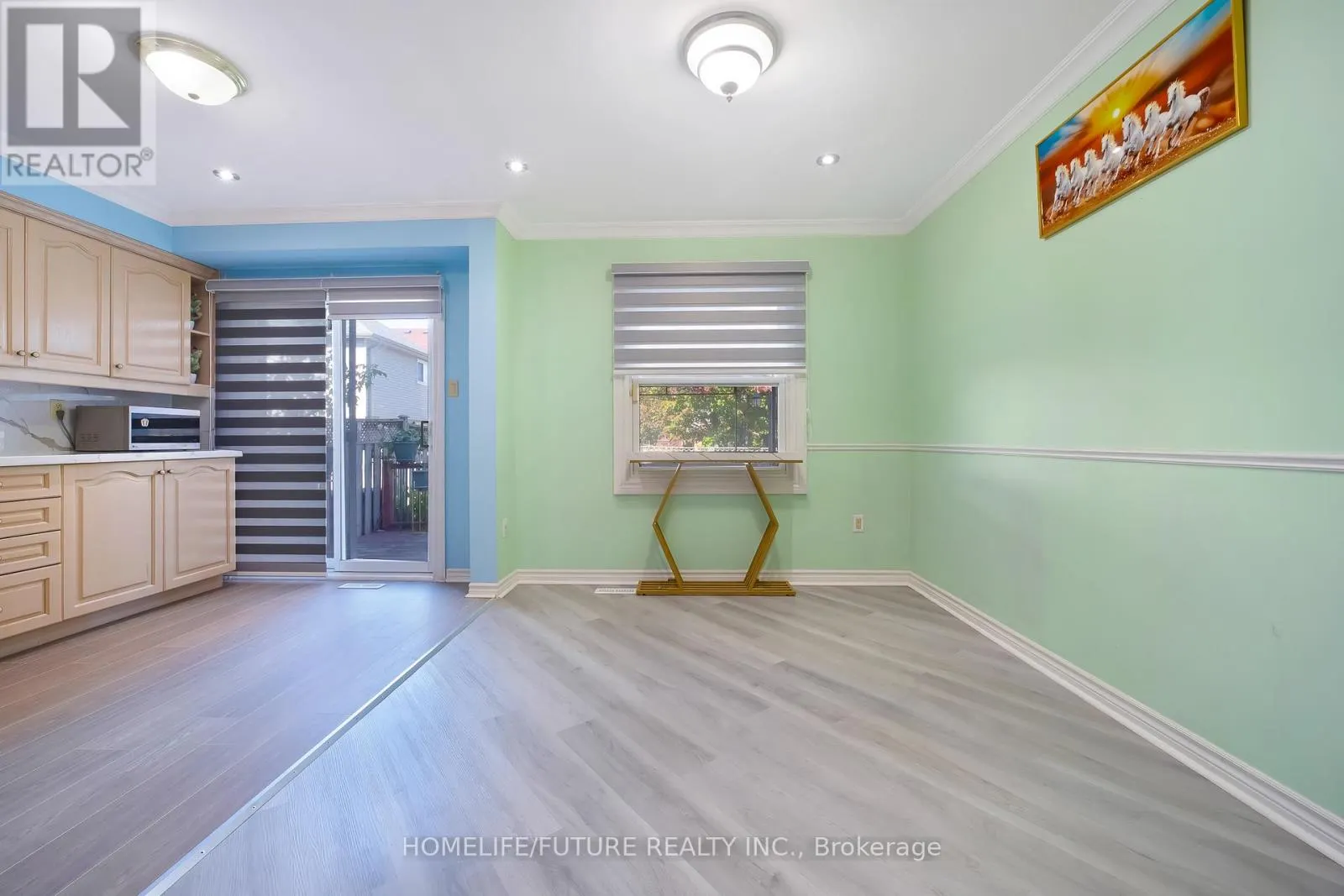 54 DUCATEL CRESCENT