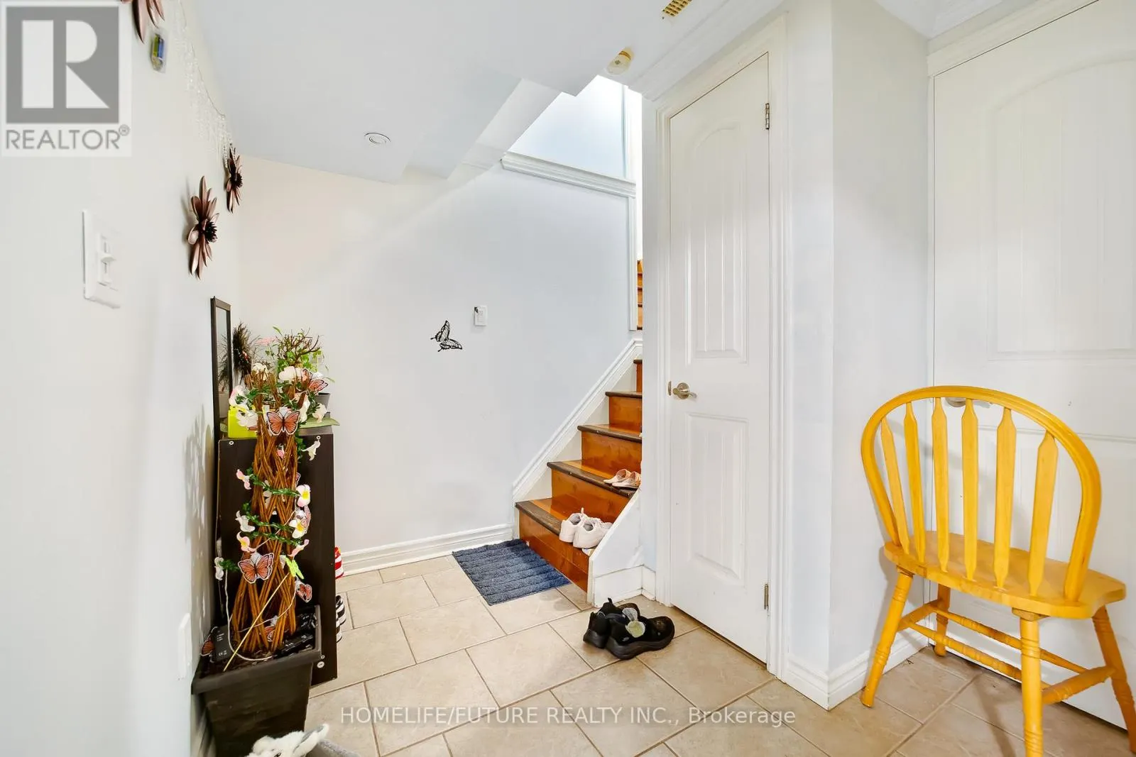 54 DUCATEL CRESCENT