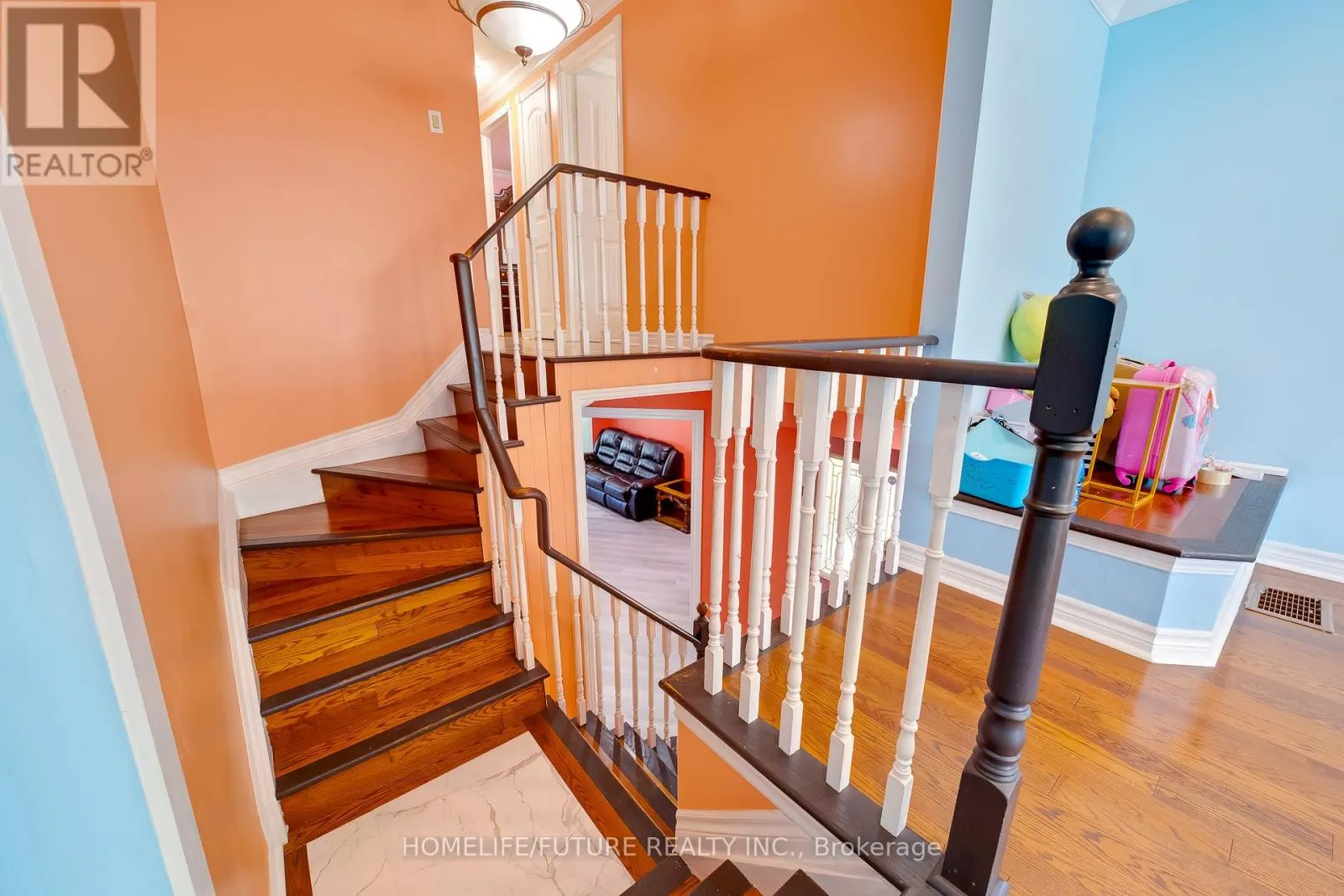 54 DUCATEL CRESCENT