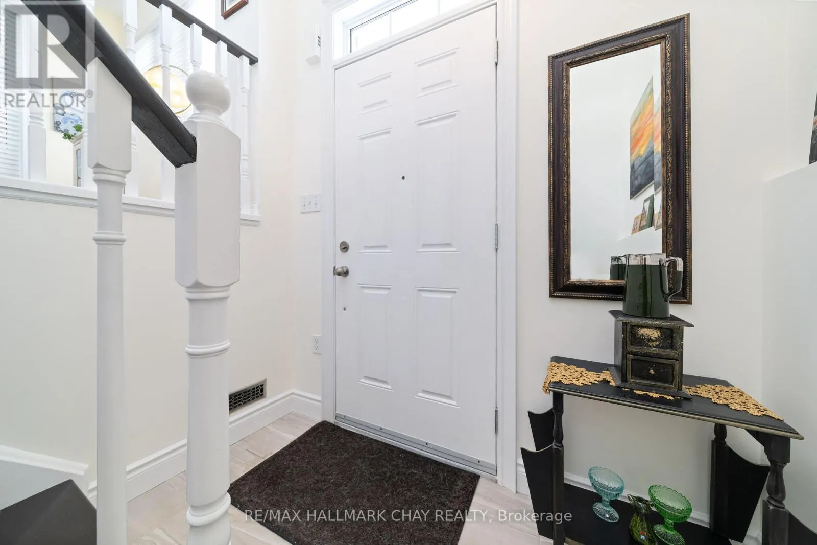 13 - 571 LONGWORTH AVENUE