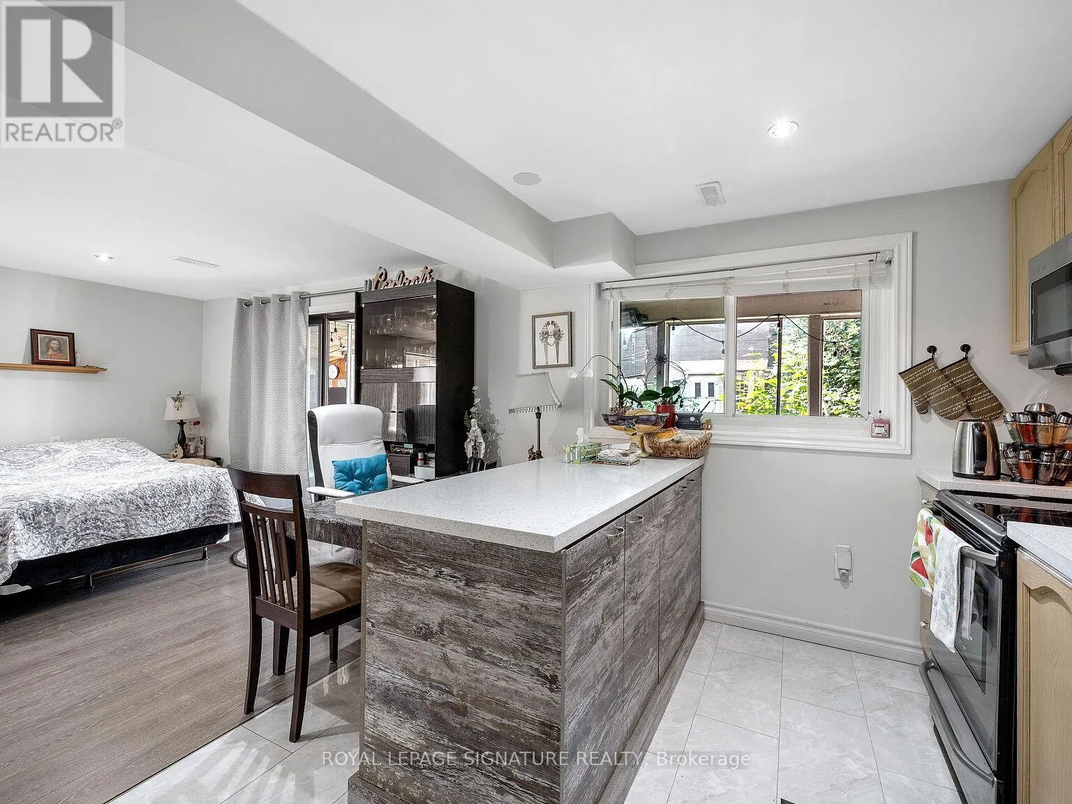 77 HEASLIP TERRACE