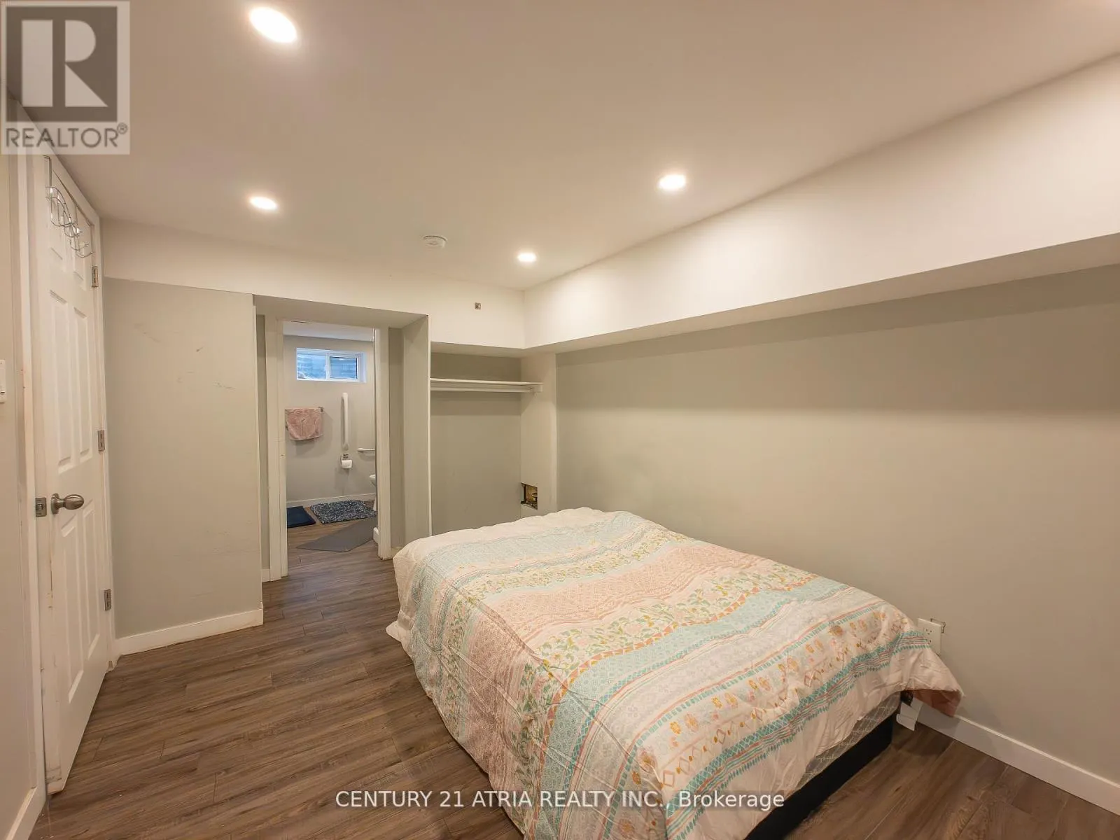 76 LIVINGSTON ROAD