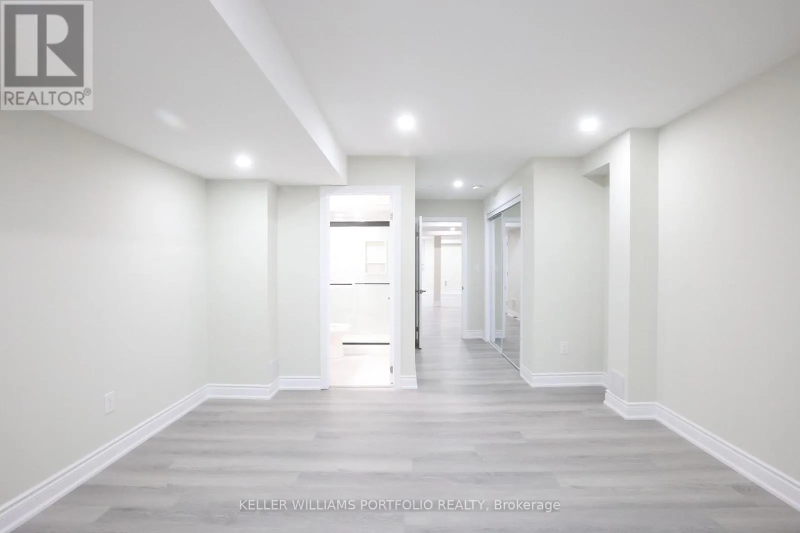 BSMT - 99 HURST DRIVE W