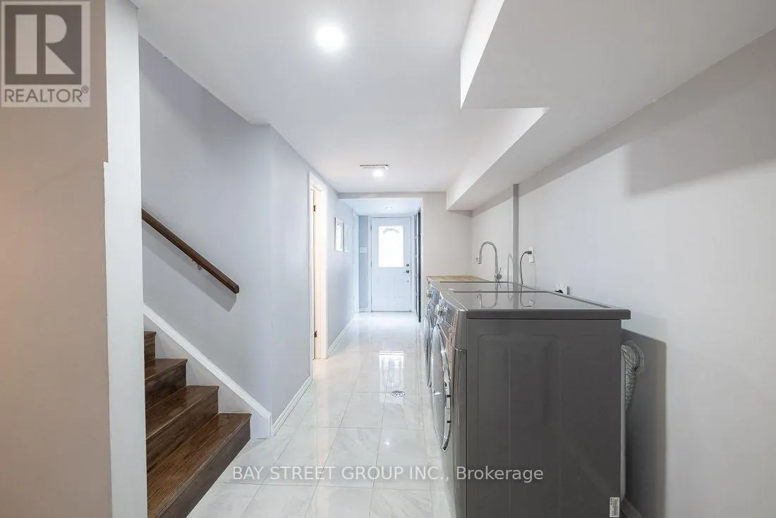 64 SLOLEY ROAD