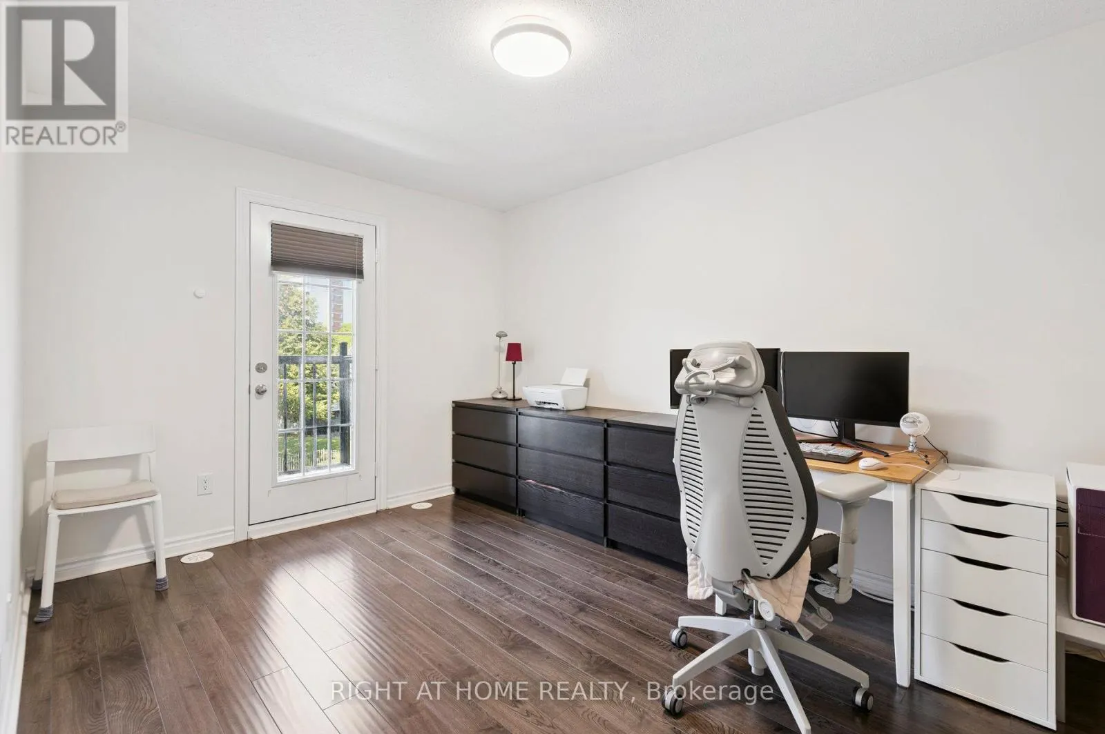 14 - 1255 BRIDLETOWNE CIRCLE