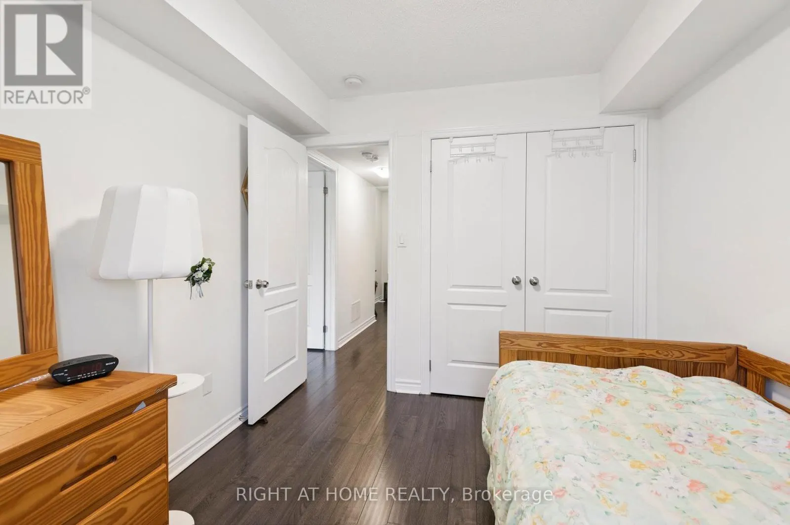 14 - 1255 BRIDLETOWNE CIRCLE