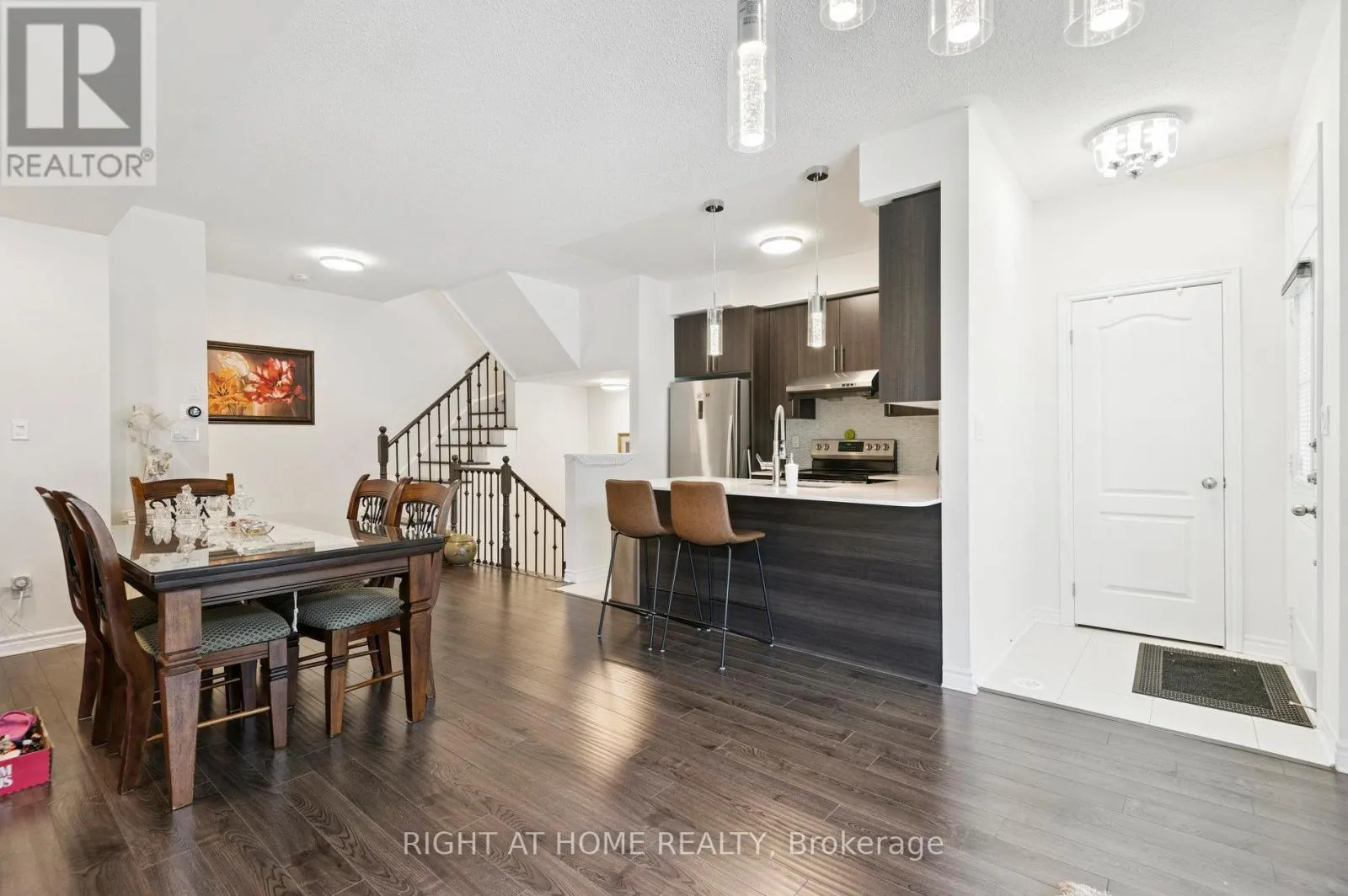 14 - 1255 BRIDLETOWNE CIRCLE