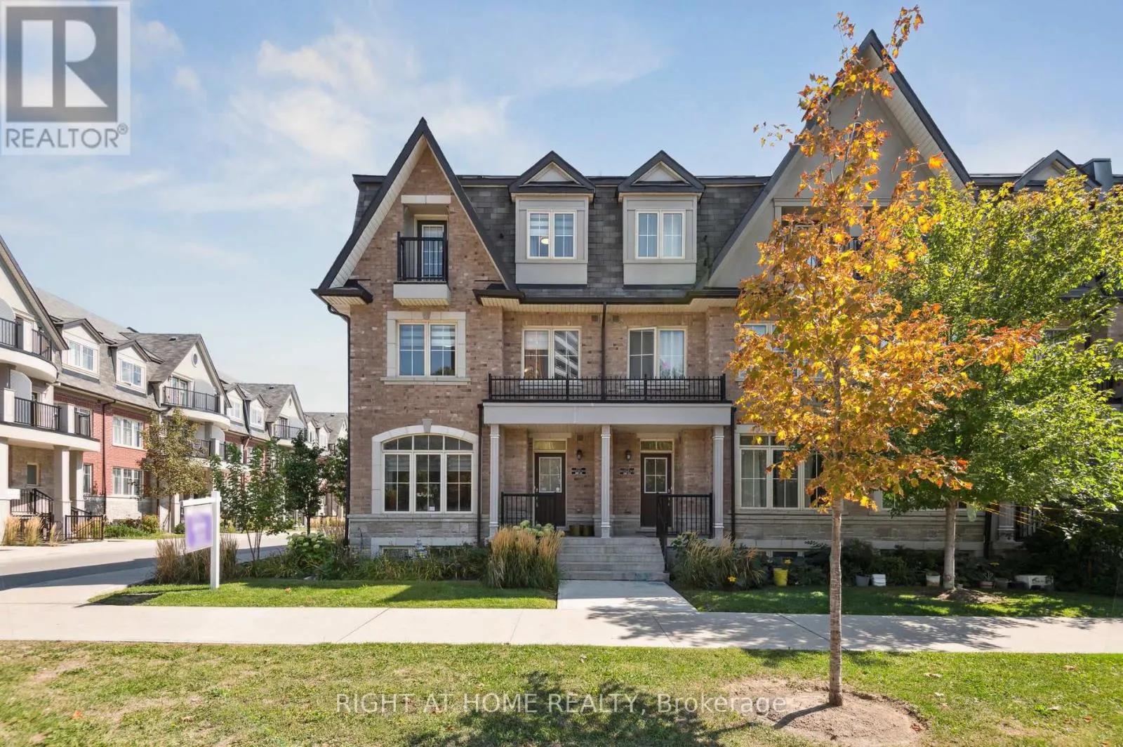 14 - 1255 BRIDLETOWNE CIRCLE