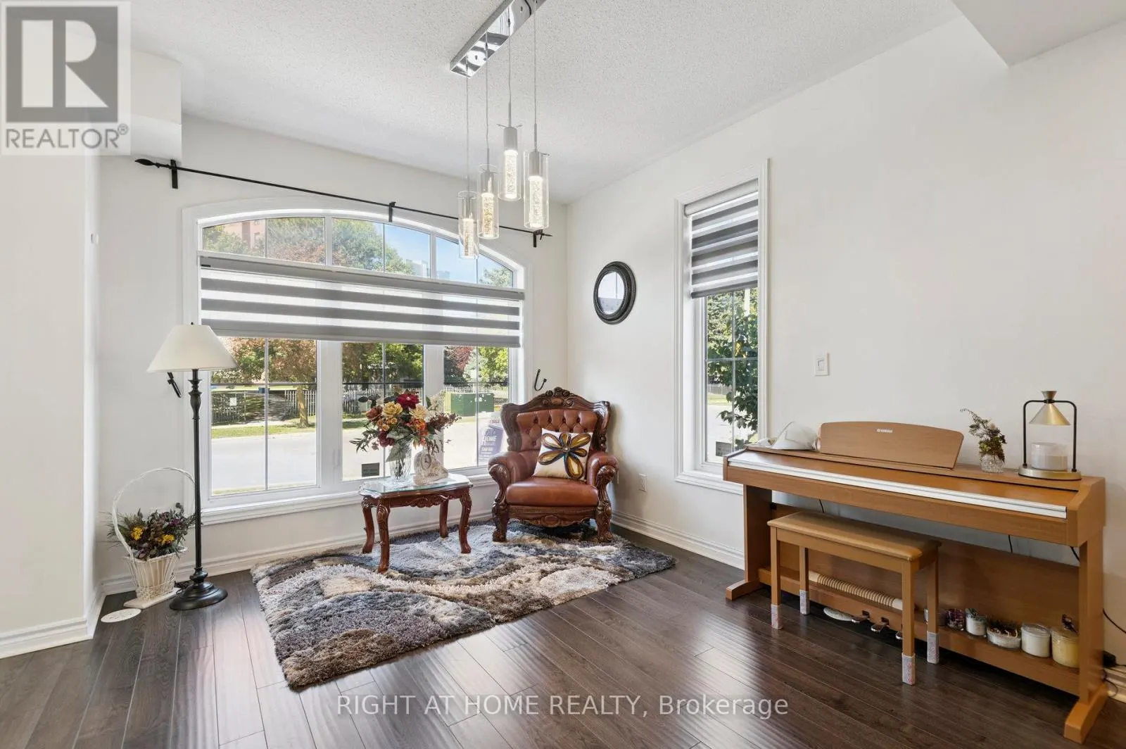 14 - 1255 BRIDLETOWNE CIRCLE