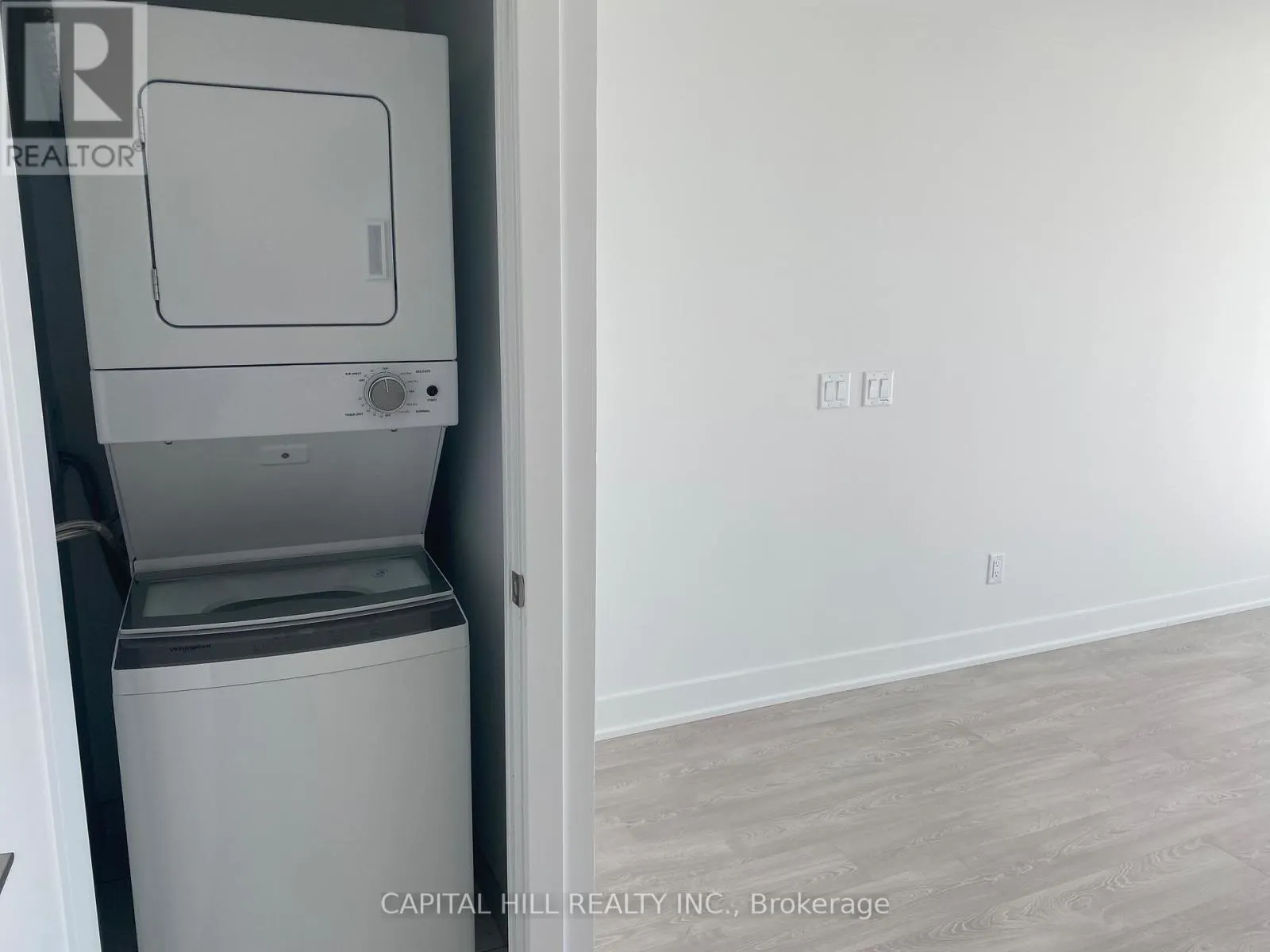 739 - 2425 SIMCOE STREET N