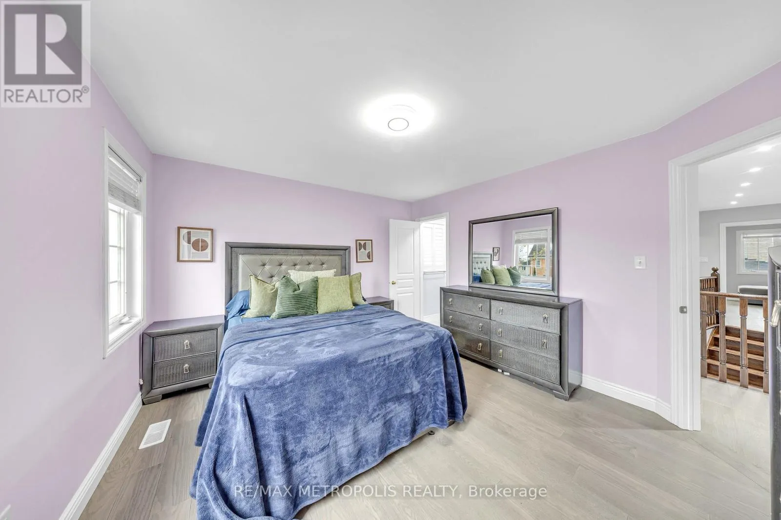 1665 PENNEL DRIVE