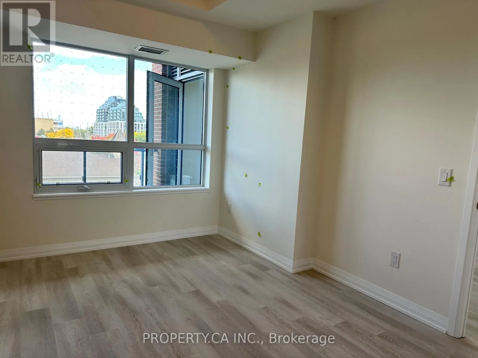 435 - 3270 SHEPPARD AVENUE E
