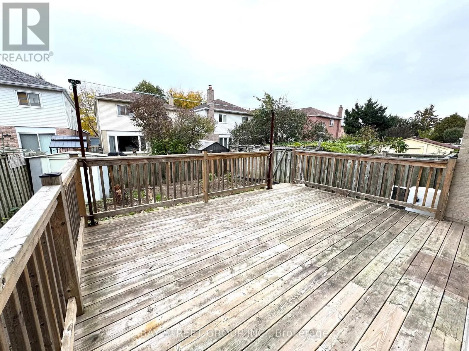 38 ENCHANTED HILLS CRESCENT