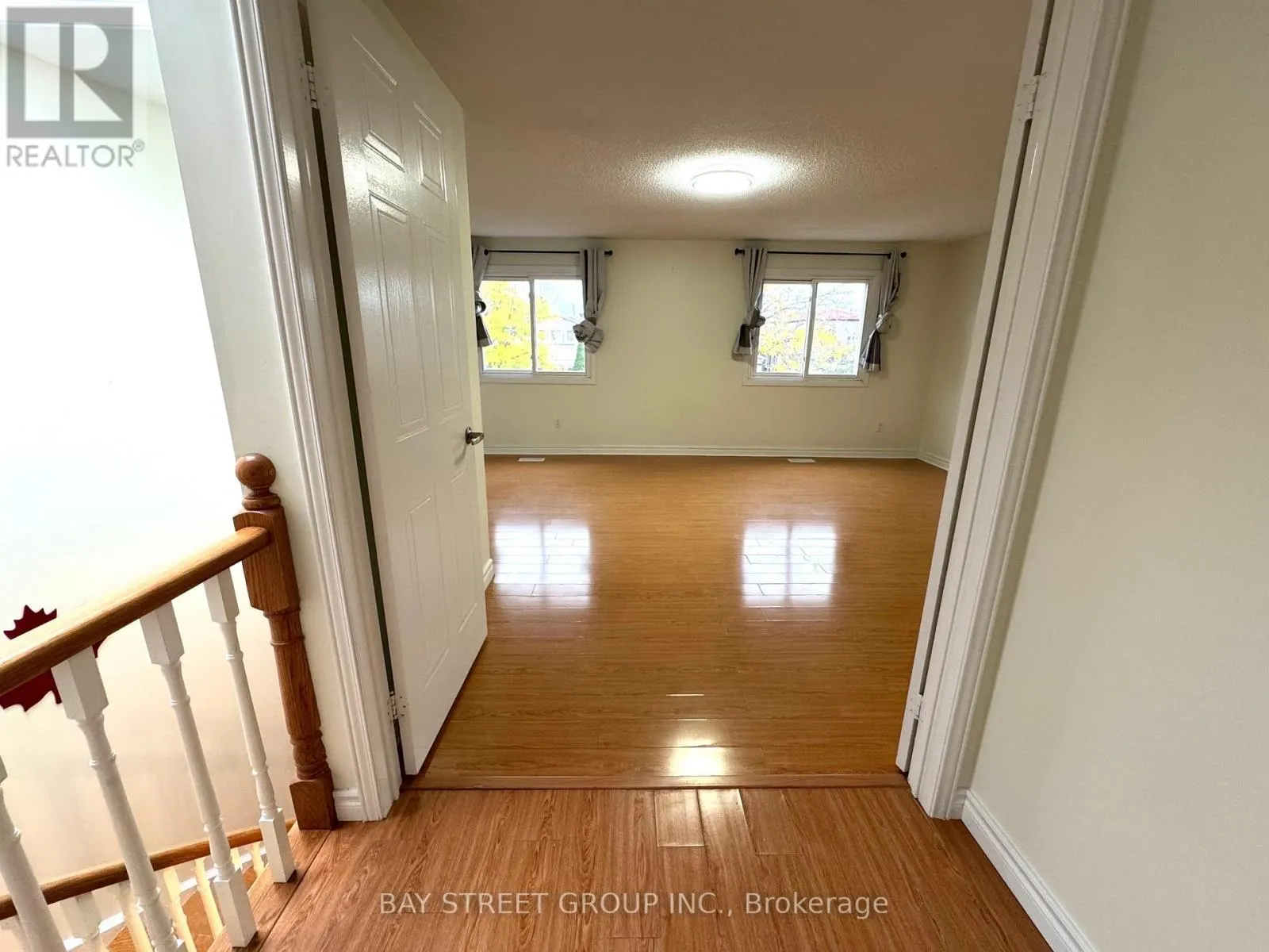 38 ENCHANTED HILLS CRESCENT