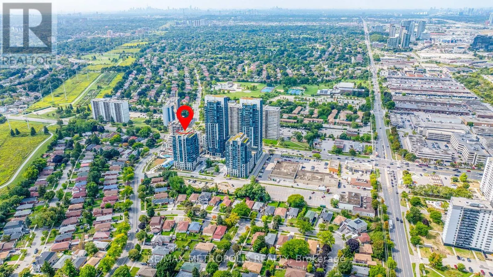 403 - 10 MEADOWGLEN PLACE
