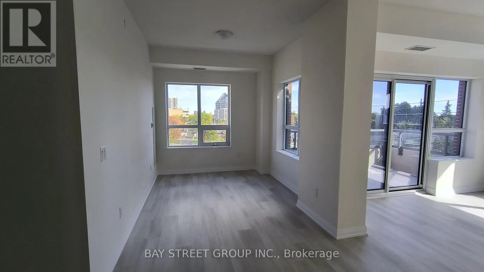422 - 3270 SHEPPARD AVENUE E