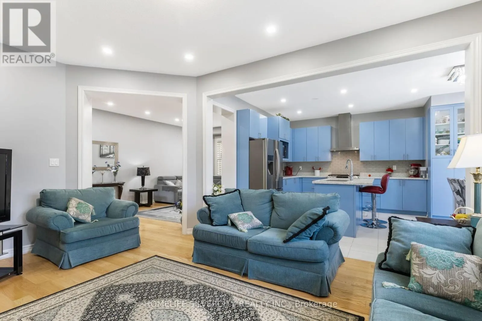 MAIN - 411 WINDFIELDS FARM DRIVE W