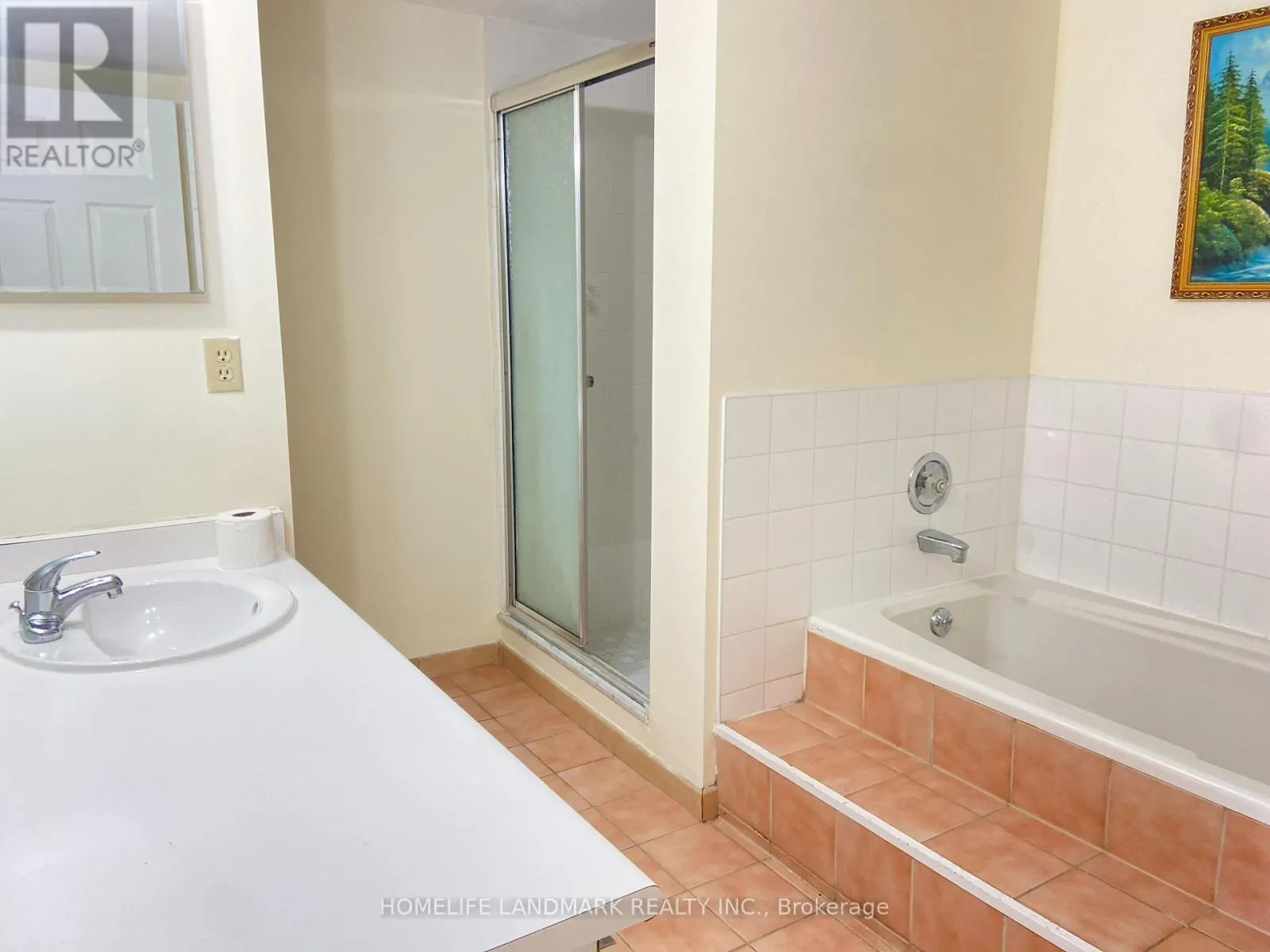 1204 - 4725 SHEPPARD AVENUE E
